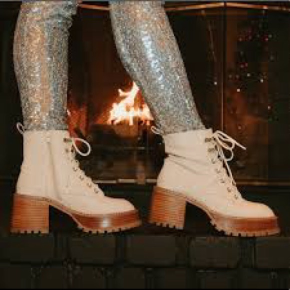 MIA Textured Boots - Picture 9 of 9